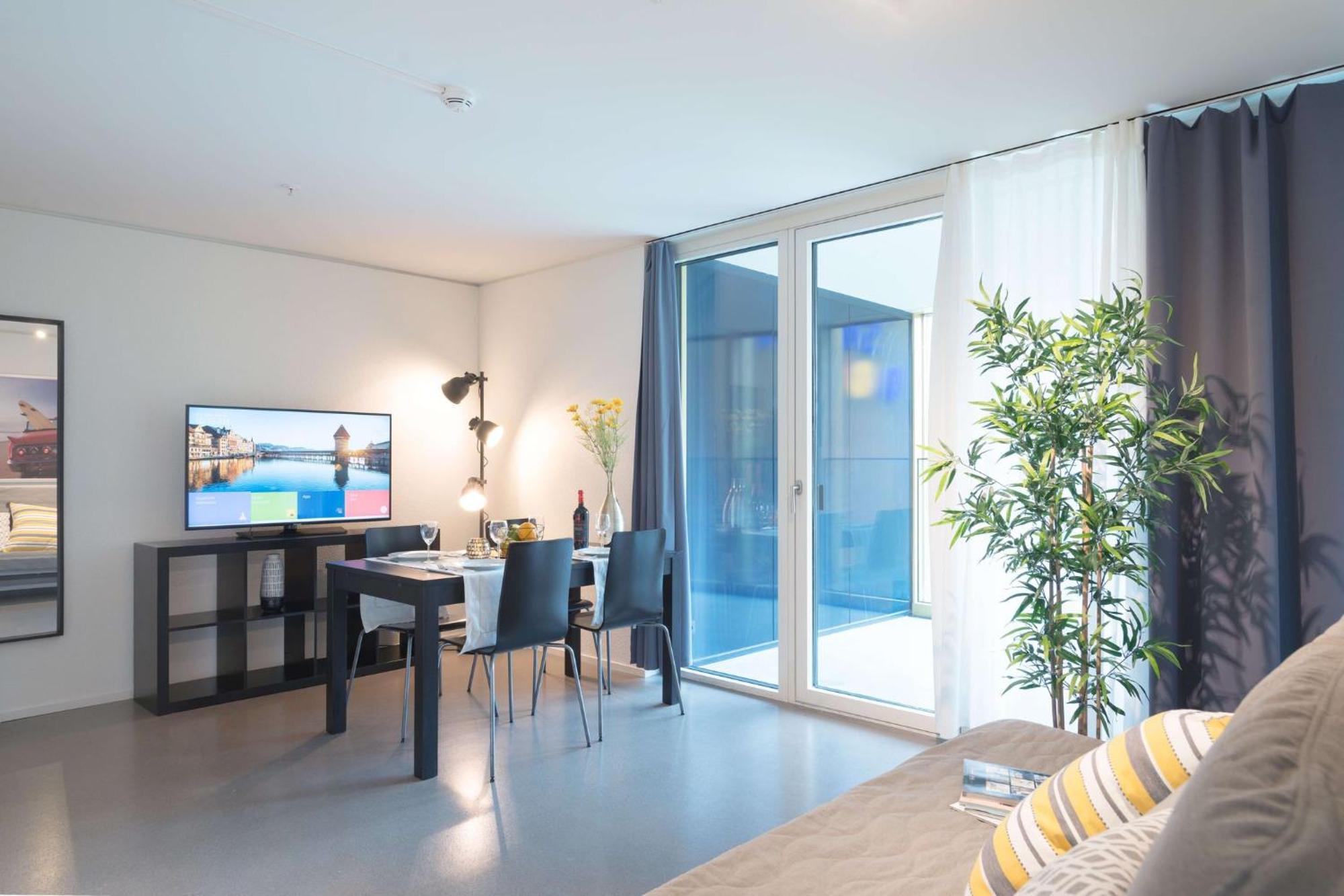 Hitrental Allmend Comfort Apartments Luzern Kültér fotó