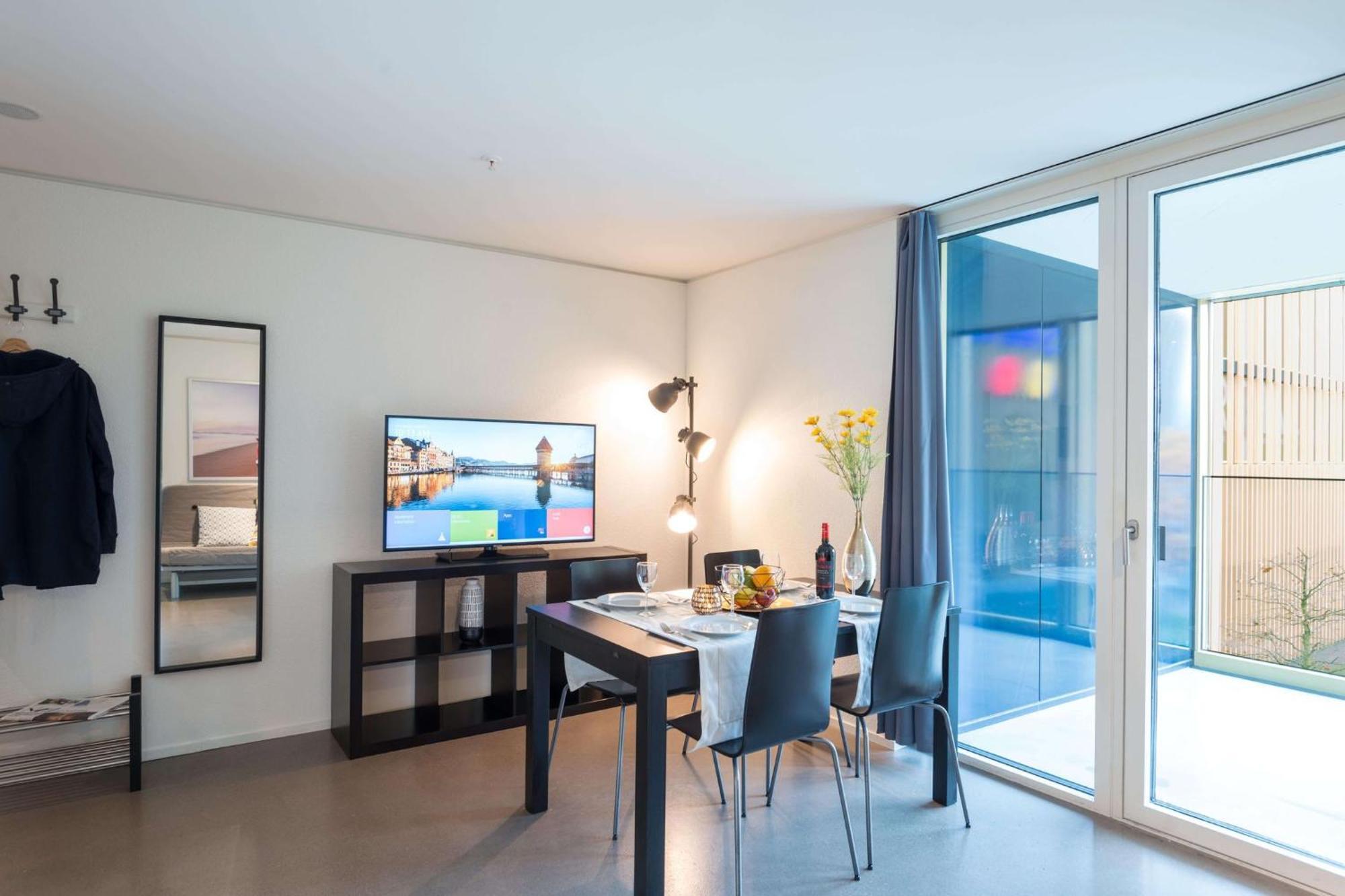 Hitrental Allmend Comfort Apartments Luzern Kültér fotó